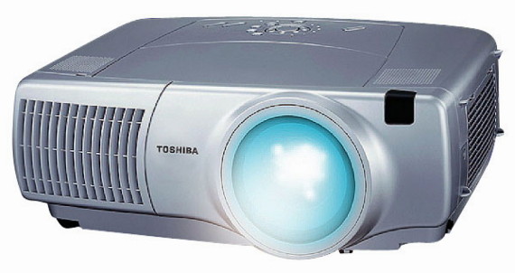 Toshiba TLP-X4500 -  