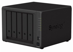 5-    Synology Disk Station  DS1522+