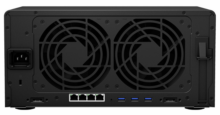 8-    Synology Disk Station  DS1821+ -  