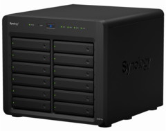 12-ти дисковый сетевой накопитель Synology Disk Station  DS3617xs