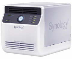 4-� �������� ������� ���������� Synology Disk Station  DS413j