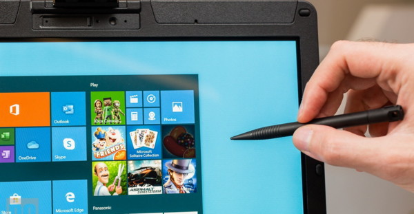 Panasonic Toughbook FZ-55 - Емкостная сенсорная поддержка. Емкостный сенсорный экран гораздо точнее, чем резистивные сенсорные экраны, которые на других Toughbook.