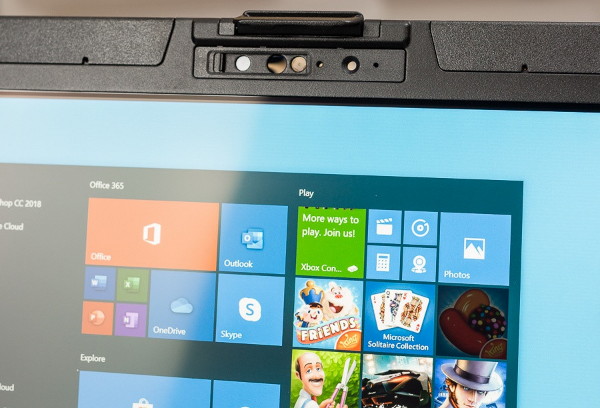 Panasonic Toughbook FZ-55 - У веб-камеры есть защитная шторка, а также инфракрасные датчики для поддержки распознавания лиц Windows Hello. Разрешение веб-камеры 1080p.